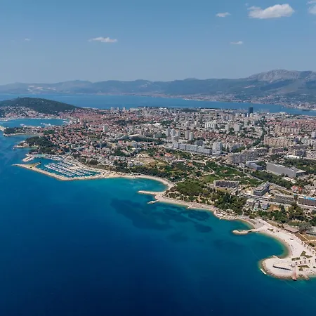 Briscola & Tressette דירה